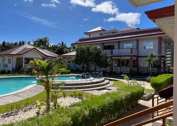 Robertos Resort